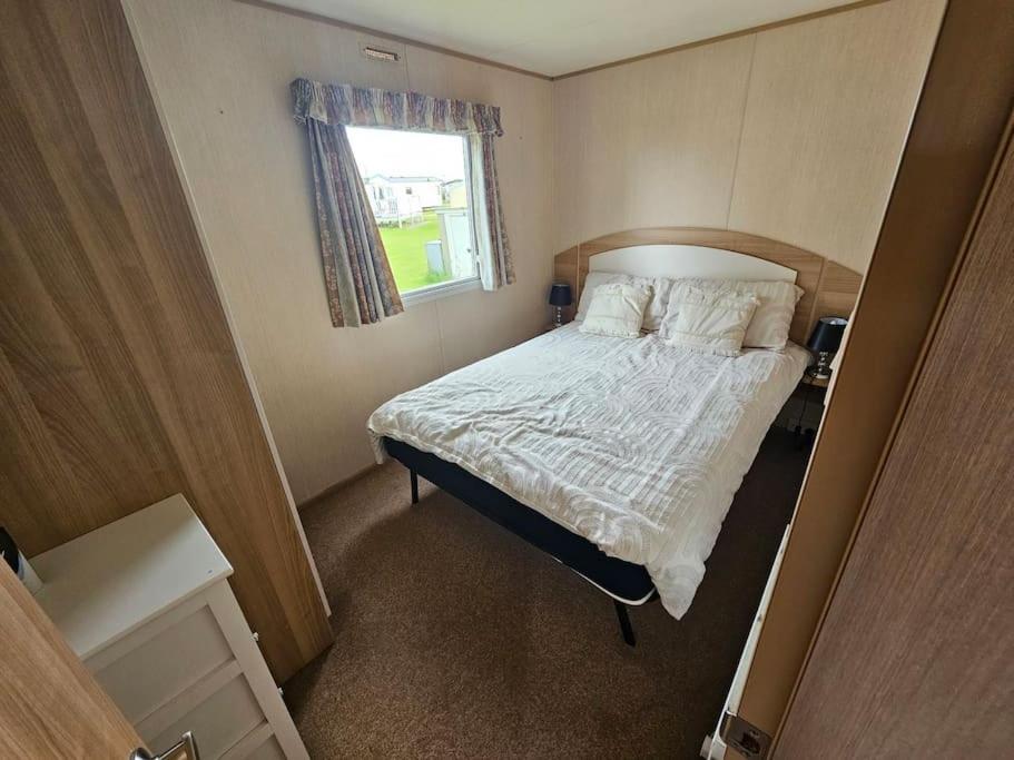 3 Bedroom Caravan Close To And Fantasy Island * Ingoldmells