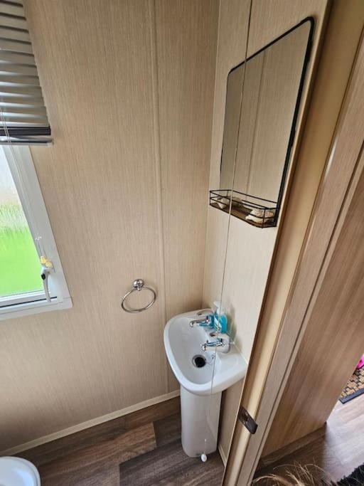 3 Bedroom Caravan Close To And Fantasy Island * Ingoldmells